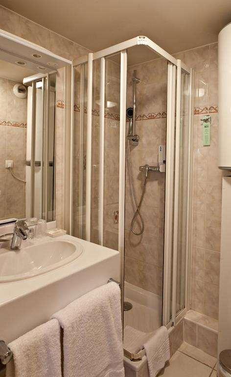 Hotel Du Parc Lyon Room photo